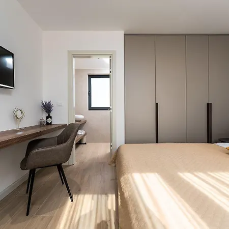 Absolute Traumvilla Mit Pool, Sauna, Whirlpool, 6 Bikes, Tischtennis, Outdoor-kueche, Grillkamin Σπίτι διακοπών *